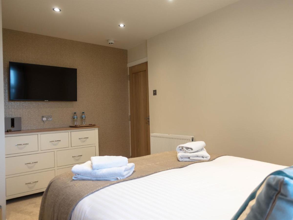 The Kings Cross Hotel Blackpool Room photo